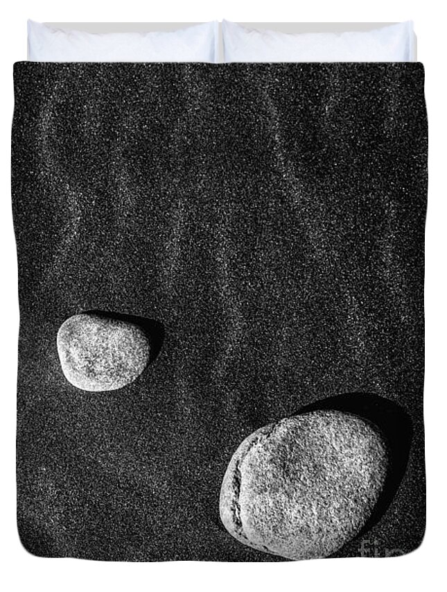 B & W Duvet Cover featuring the photograph Stones In The Sand by Gunnar Orn Arnason
