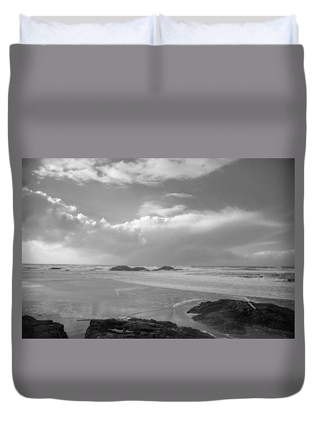 Beach Duvet Cover featuring the photograph Storm Approaching by Roxy Hurtubise
