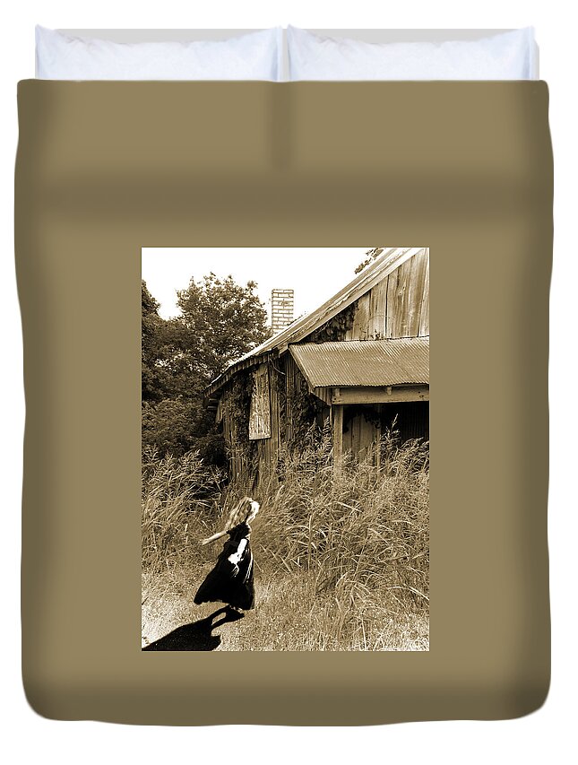 Old House Duvet Cover featuring the photograph Story of a Girl - Rural Life by Marie Jamieson