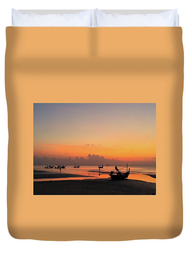 Scenics Duvet Cover featuring the photograph Stunning Views Of Ko Samui by Photo By Arztsamui