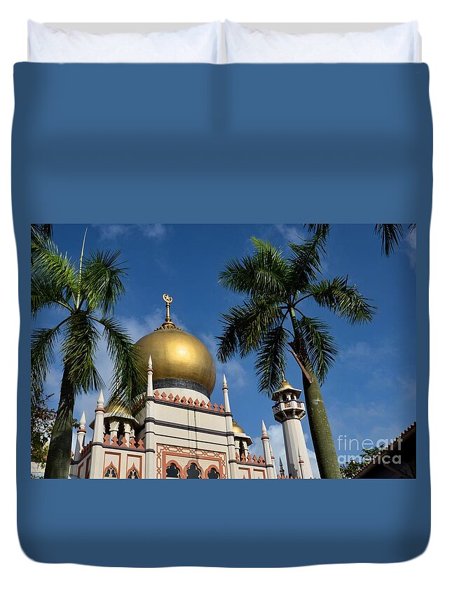 Sultan Duvet Cover featuring the photograph Sultan Masjid mosque Singapore by Imran Ahmed
