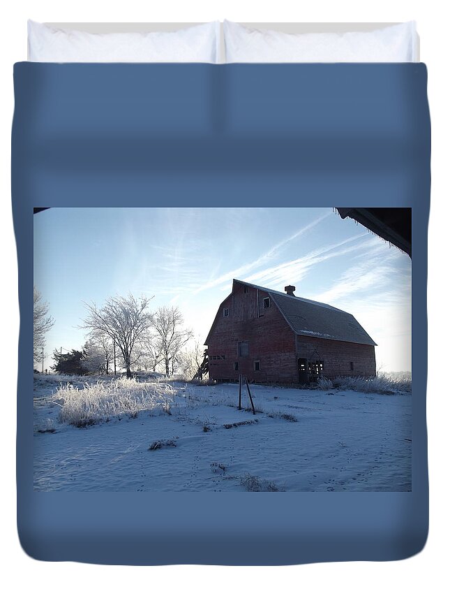 Frost Duvet Cover featuring the photograph Sun Barn by Bonfire Photography
