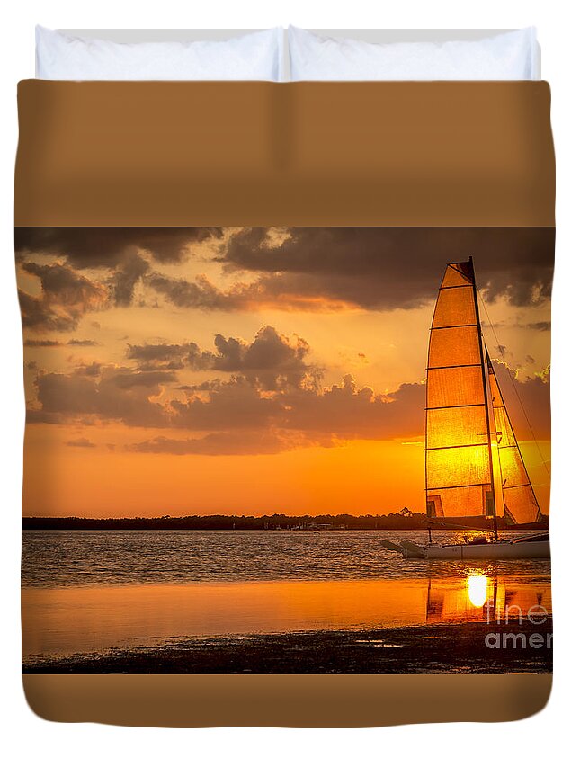 Dunedin Beach Duvet Cover featuring the photograph Sun Sail by Marvin Spates