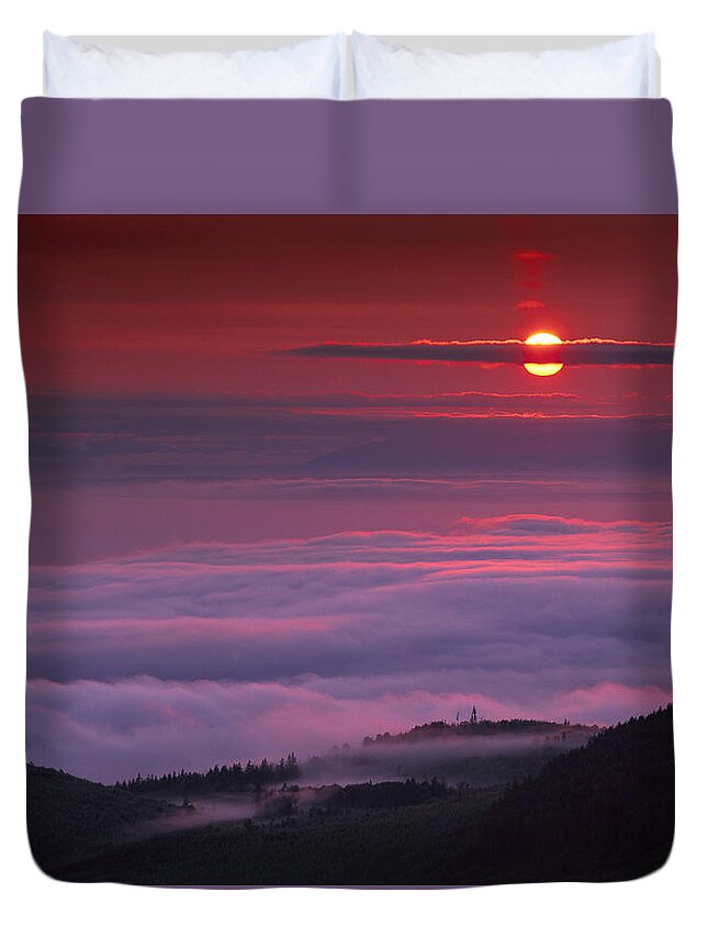 00173607 Duvet Cover featuring the photograph Sunrise At Hurricane Ridge by Tim Fitzharris