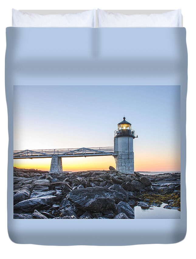 Lighthouse Duvet Cover featuring the photograph Sunrise at Marshall Point Lighthouse by Gary Wightman