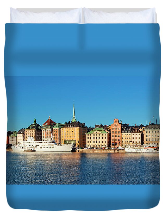 Panoramic Duvet Cover featuring the photograph Sweden, Stockholm - The Old Town by Frank Chmura