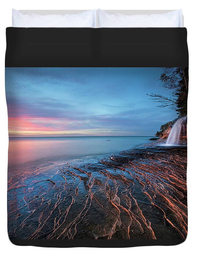 Scenics Duvet Cover featuring the photograph Symphony Of Sunset by John Fan Photography
