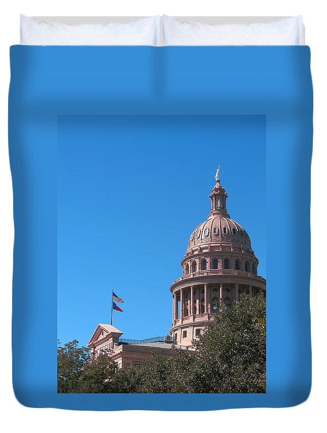 Texas State Capitol Duvet Cover featuring the photograph Texas State Capitol With Pediment by Connie Fox