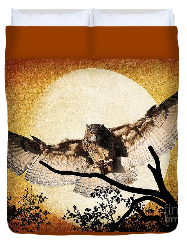 Textures Duvet Cover featuring the photograph The Eurasian Eagle Owl And The Moon by Kathy Baccari