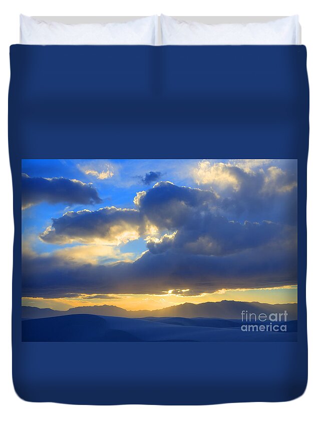 Alamogordo Duvet Cover featuring the photograph The Land Of Enchantment by Bob Christopher
