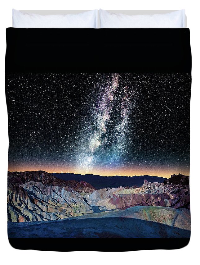 Extreme Terrain Duvet Cover featuring the photograph The Milky Way Over Zabriskie Point by Matt Anderson Photography