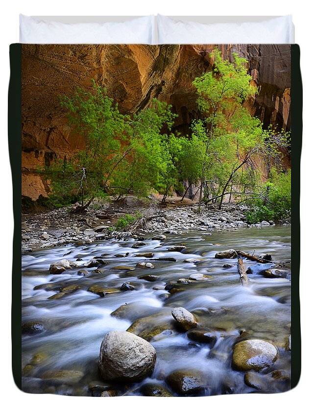 Virgin River Duvet Cover featuring the photograph The Narrows A Place To Pause by Bob Christopher