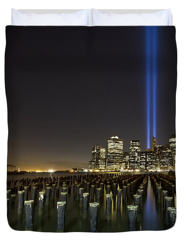 9-11 Duvet Cover featuring the photograph The Requiem by Evelina Kremsdorf