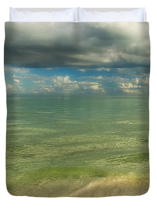 Amazing Duvet Cover featuring the photograph The Sea and the Sky by Richard Leighton