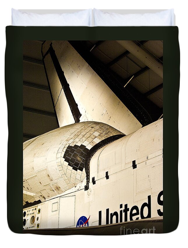 Space Shuttle Endeavour Duvet Cover featuring the photograph The Space Shuttle Endeavour 14 by Micah May
