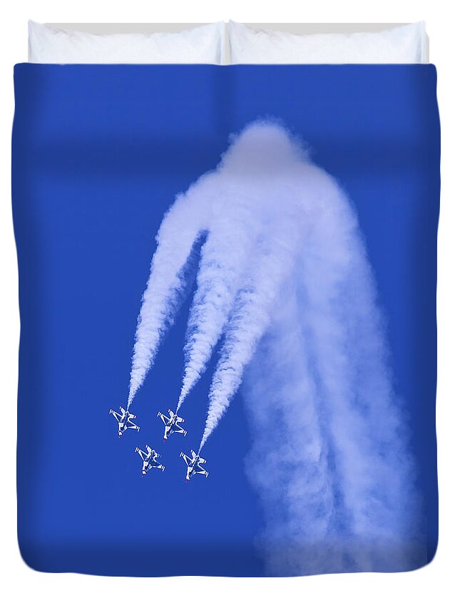 Thunderbirds Duvet Cover featuring the photograph Thunderbirds Diamond Formation Downwards by Donna Corless