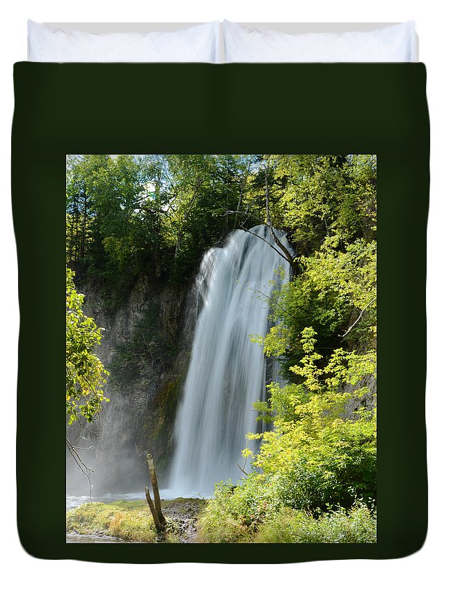 Dakota Duvet Cover featuring the photograph Thundering Spearfish Falls by Greni Graph