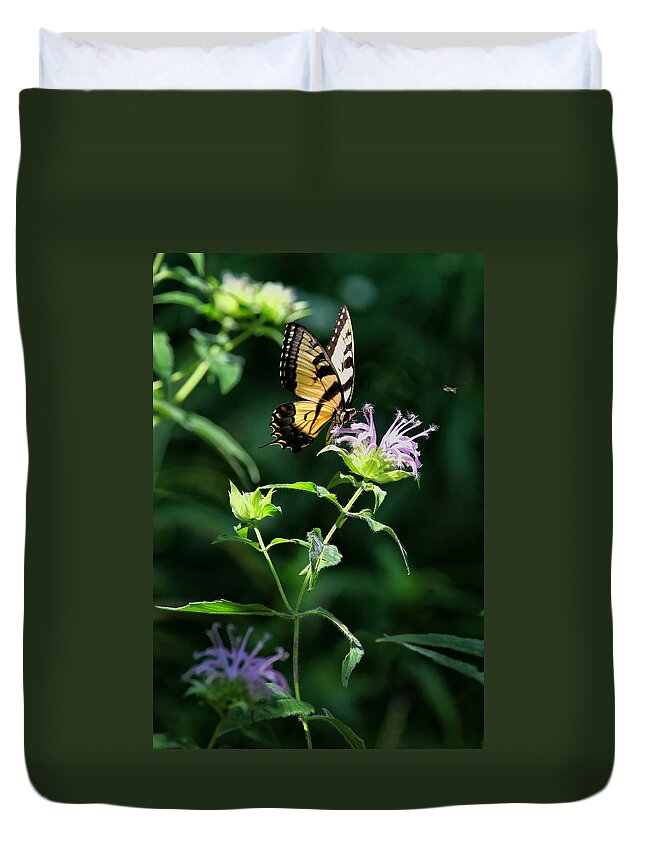 Tiger Swallowtail Duvet Cover featuring the photograph Tiger Swallowtail on Horse Mint by Michael Dougherty