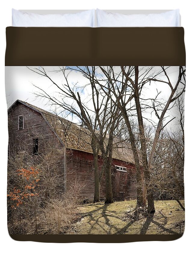 Barn Duvet Cover featuring the photograph Timber Barn by Bonfire Photography