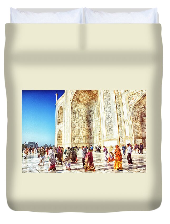 Crowd Duvet Cover featuring the photograph Tourists At The Taj Mahal by Powerofforever
