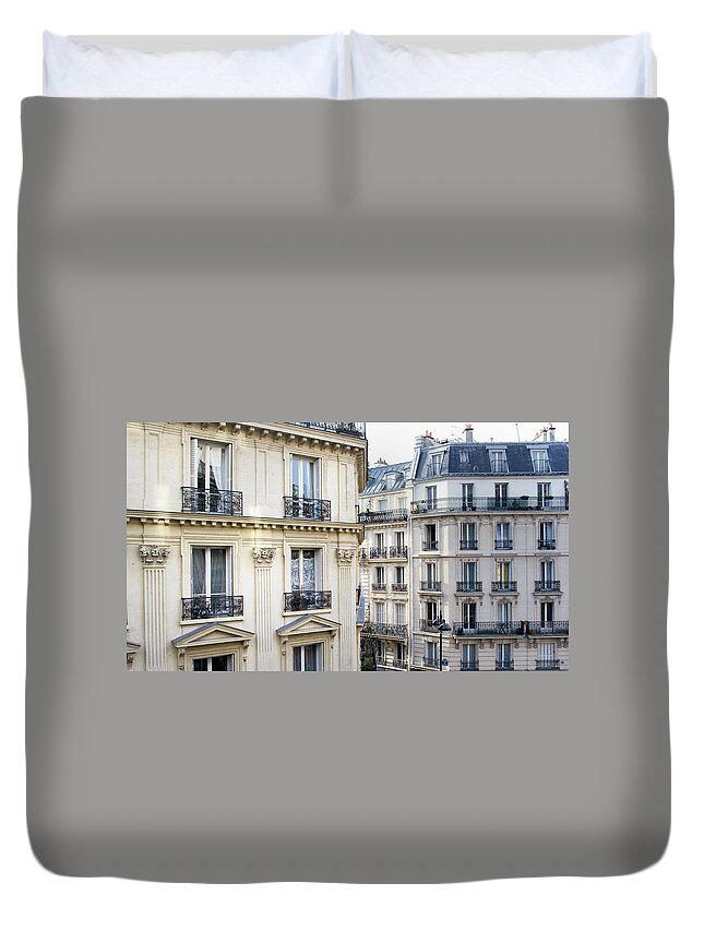 Apartment Duvet Cover featuring the photograph Townhouses In Montmartre Paris France by Pidjoe