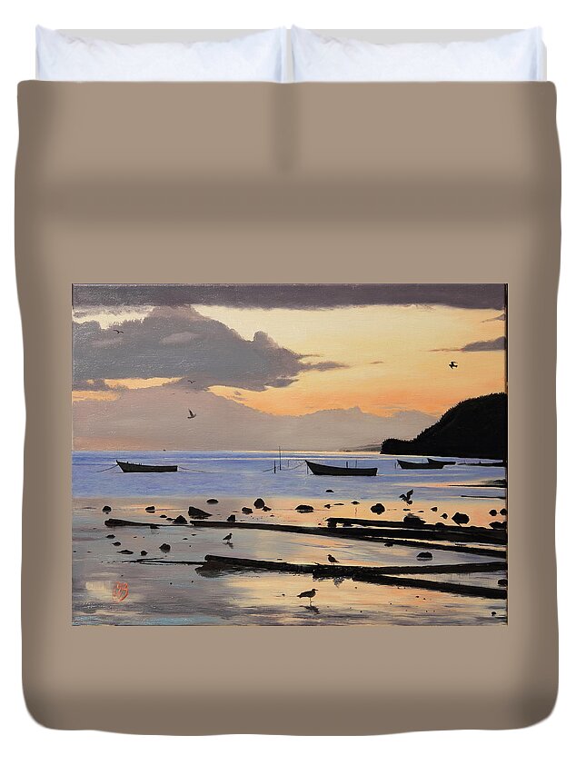 Seascape Duvet Cover featuring the painting Tranquil Dawn by Glenn Beasley