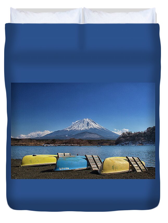 Tranquility Duvet Cover featuring the photograph Triple by I Kadek Wismalana