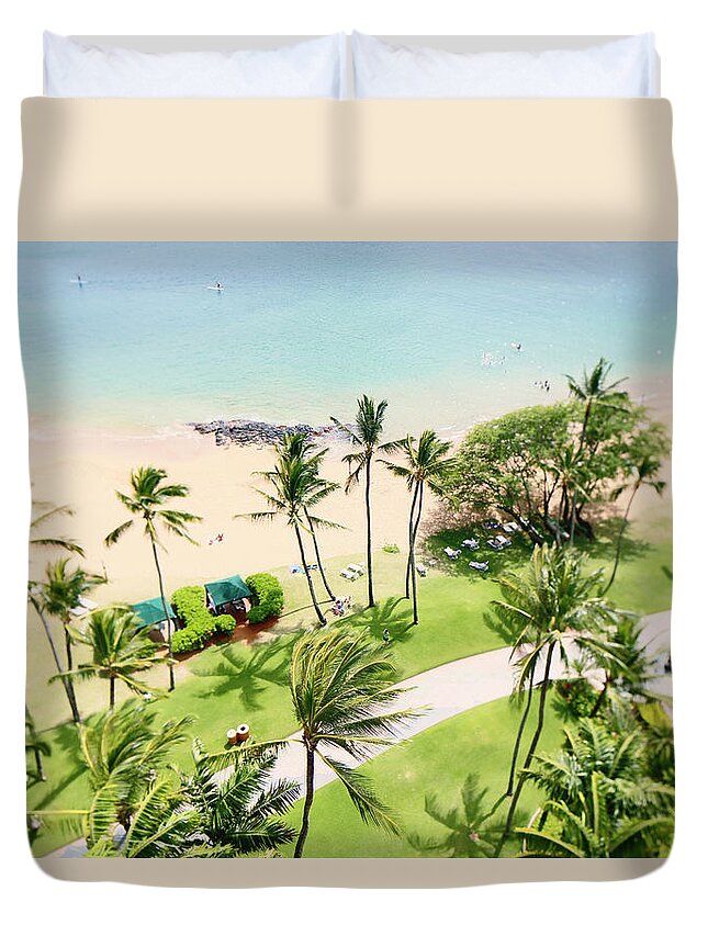 Tropical Tree Duvet Cover featuring the photograph Tropical Beach by Caseyhillphoto