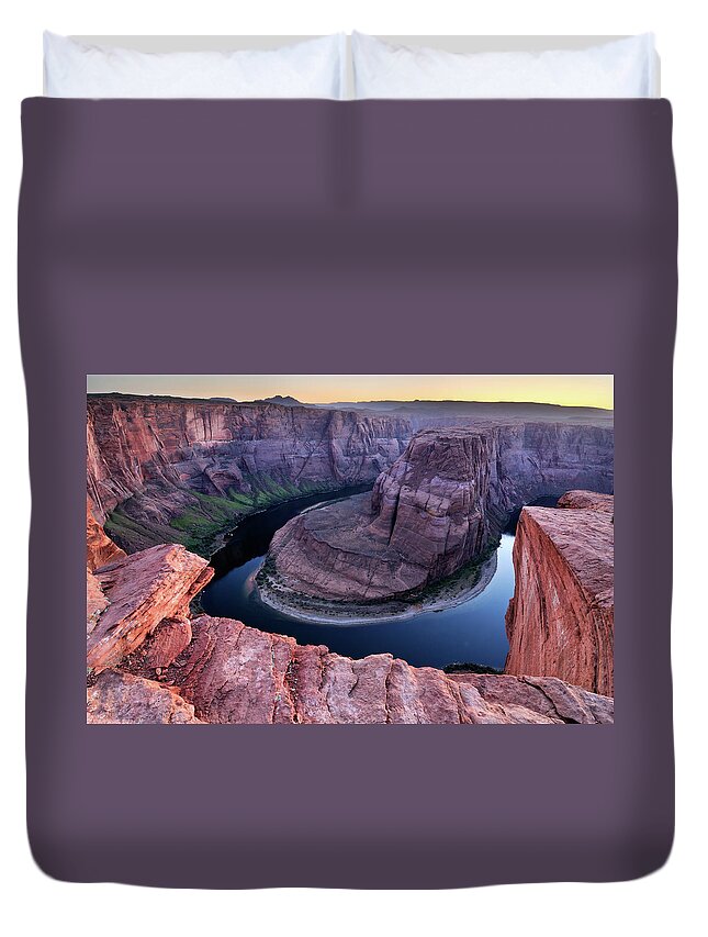 Scenics Duvet Cover featuring the photograph Twilight Landscape Of Horseshoe Bend by Rezus