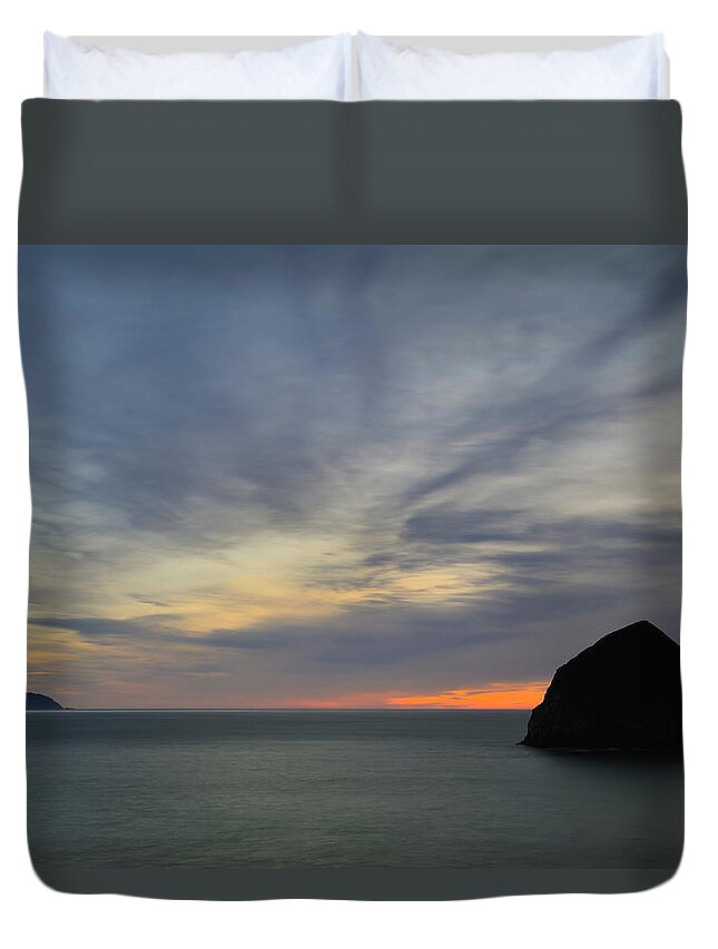 Scenics Duvet Cover featuring the photograph Usa, Oregon, Lincoln County, Haystack by Gary Weathers