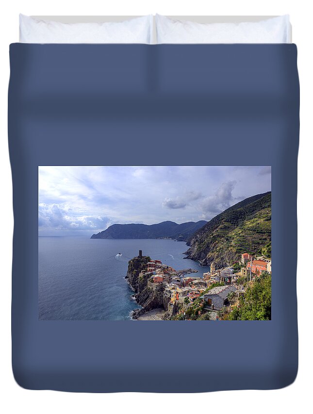 Europe Duvet Cover featuring the photograph Vernazza by the Sea by Matt Swinden