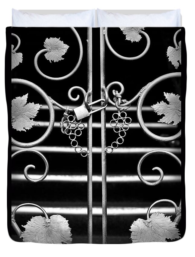 Metal Duvet Cover featuring the photograph Vine Gate by Niels Nielsen