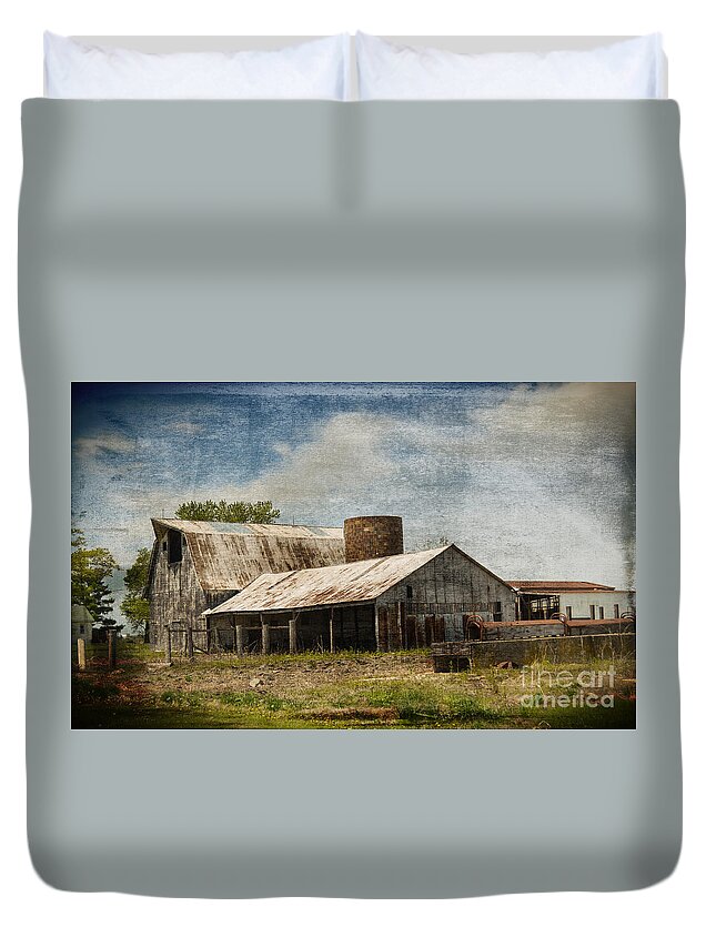 Vandalia Illinois Duvet Cover featuring the photograph Barn -Vintage Barn with Brick Silo - Luther Fine Art by Luther Fine Art