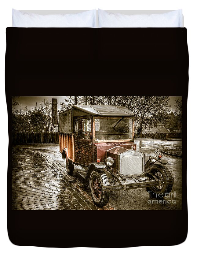 Hdr Duvet Cover featuring the photograph Vintage Replica by Adrian Evans