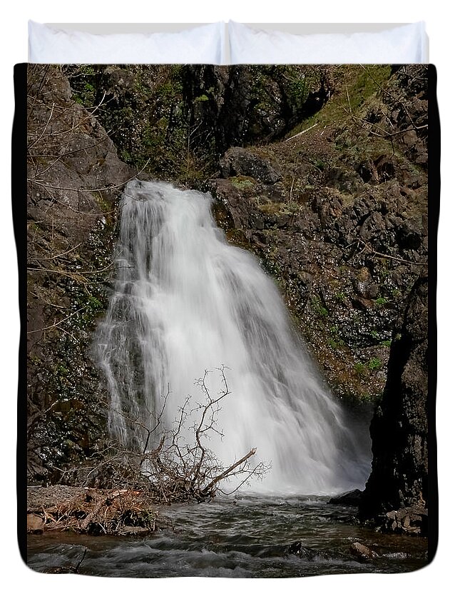 Waterfalls Duvet Cover featuring the photograph WA Gorge Waterfall by Athena Mckinzie