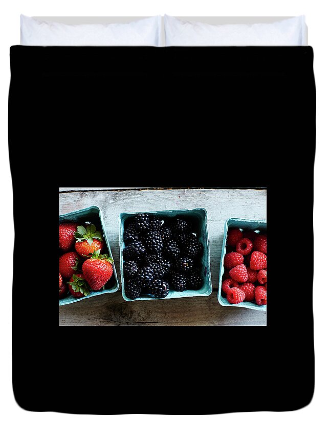 Atlanta Duvet Cover featuring the photograph Water Kefir Fresh Fruit by Iain Bagwell