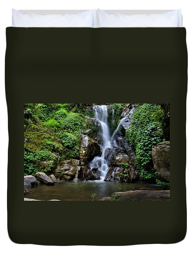 Tranquility Duvet Cover featuring the photograph Waterfall by Beyondmylens@harsh / Photography