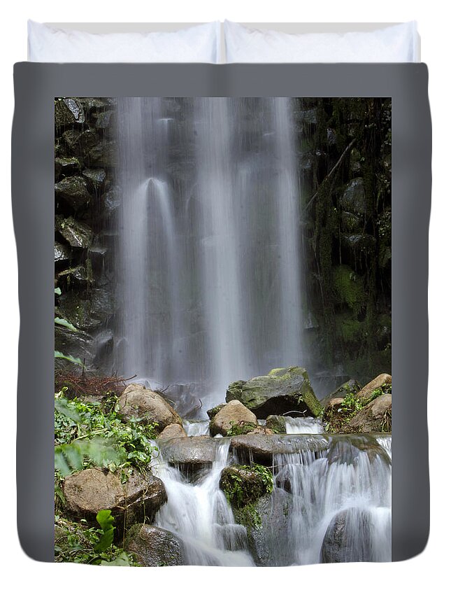 Waterfall Duvet Cover featuring the photograph Waterfall In Singapore by Shoal Hollingsworth