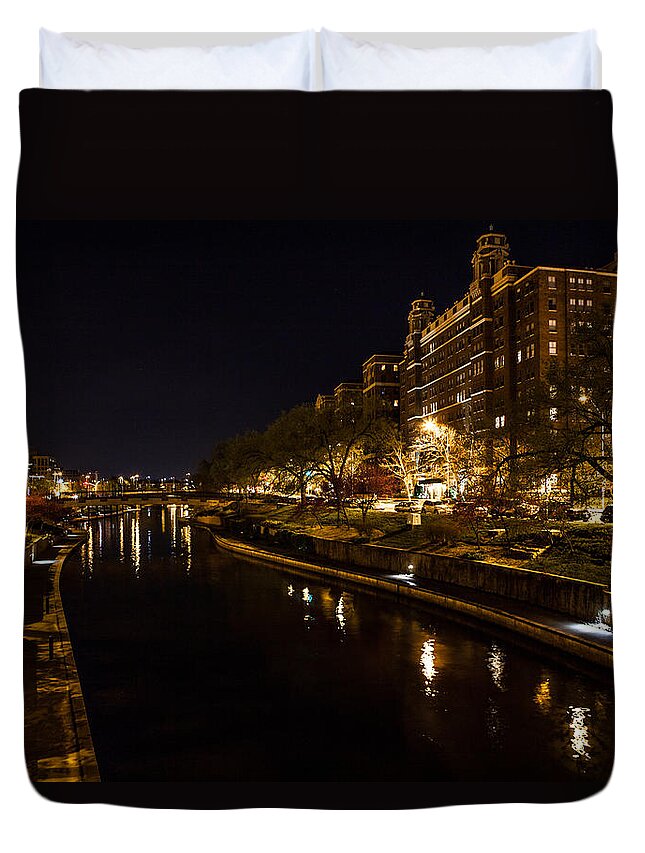 Slow Speed Duvet Cover featuring the photograph Waterway at the Plaza by Sennie Pierson