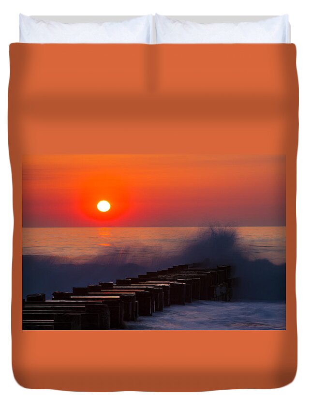  Atlantic Duvet Cover featuring the photograph Breaking Wave at Sunrise by Allan Levin
