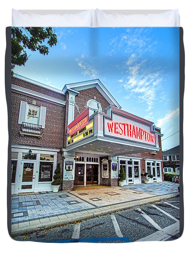 Westhampton Duvet Cover featuring the photograph Westhampton Beach Performing Arts Center by Robert Seifert