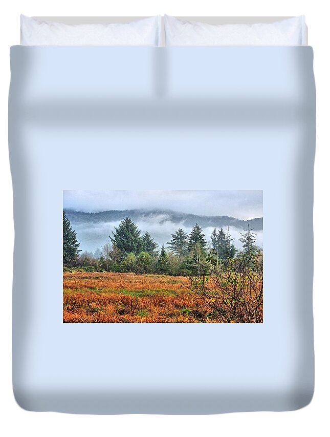 Wetlands Duvet Cover featuring the photograph Wetlands In The Fall by Chriss Pagani