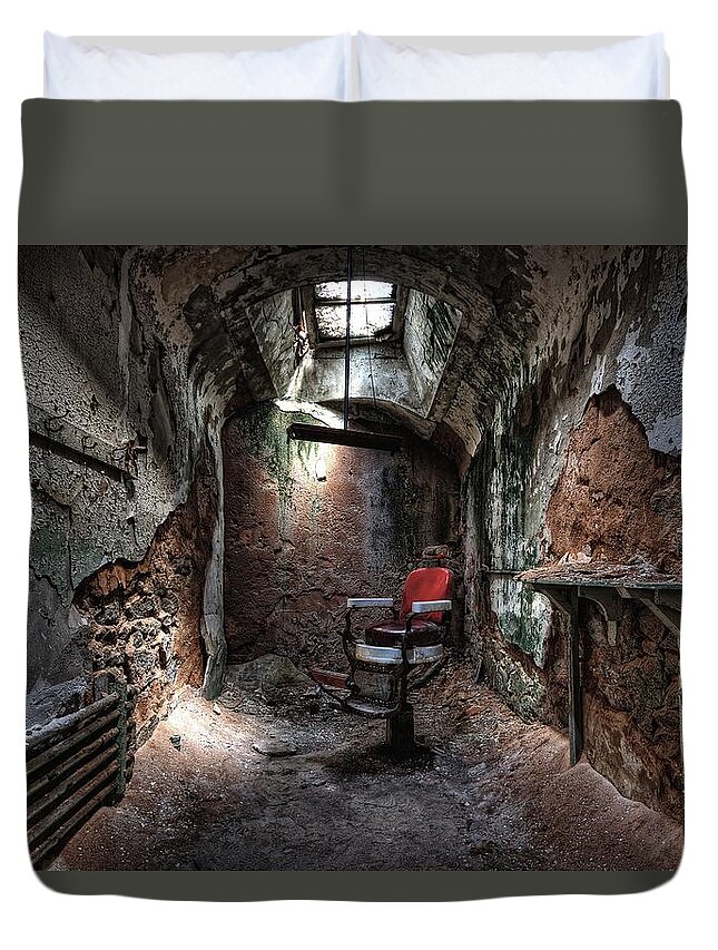 Urbex Duvet Cover featuring the photograph Who needs a trim. by Rob Dietrich