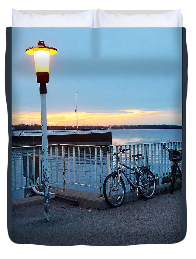 Centre Island Duvet Cover featuring the photograph Yellow and Blue by Munir Alawi