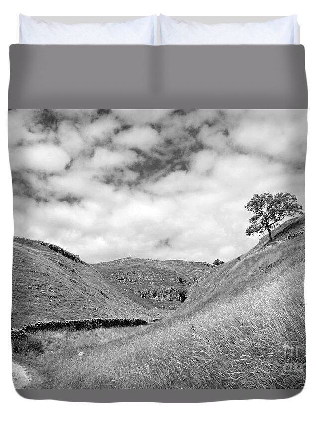 Yorkshire Dales Dramatic British English England Britain Landscape Countryside Hills Uk United Kingdom Tree Slope Dry Stone Wall Scenic Scenery Lone Single Atmospheric Mono Black And White Duvet Cover featuring the photograph Lone tree in the Yorkshire Dales by Julia Gavin