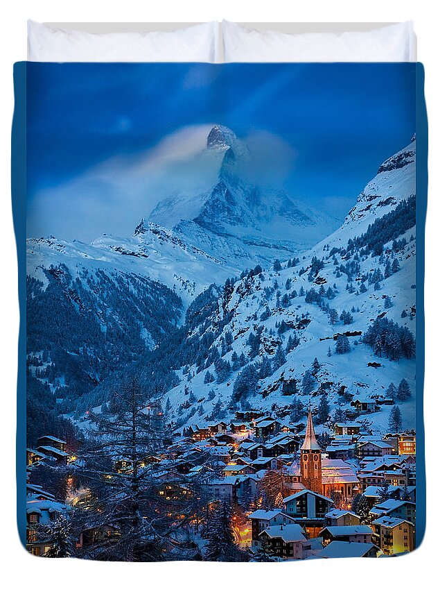 Zermatt Duvet Cover featuring the photograph Zermatt - Winter's Night by Brian Jannsen