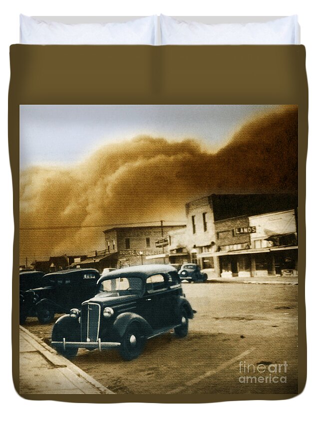 Enhanced Duvet Cover featuring the photograph Dust Bowl Of The 1930s Elkhart Kansas #2 by Science Source