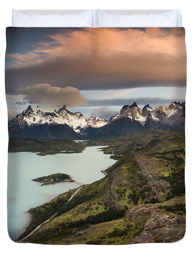 00451403 Duvet Cover featuring the photograph Cuernos Del Paine And Lago Pehoe #2 by Colin Monteath