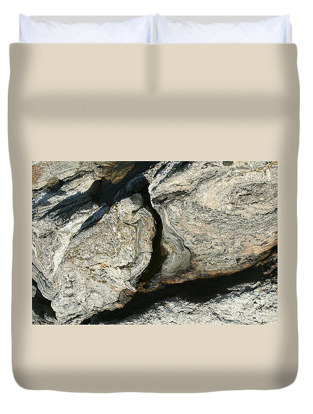 Mineral Duvet Cover featuring the photograph Granite With Quartz Inclusions #2 by Ted Kinsman