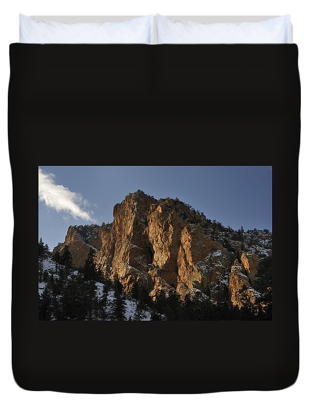 Mountain Duvet Cover featuring the photograph Above Red River I by Ron Cline